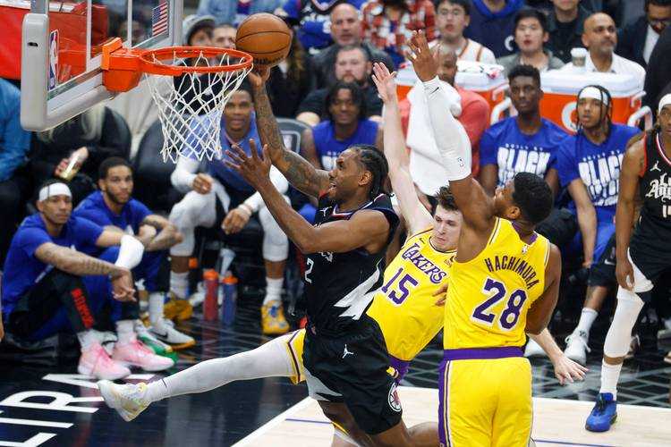 NBA篮球队员高清图片大全:球星风采、赛场瞬间一网打尽