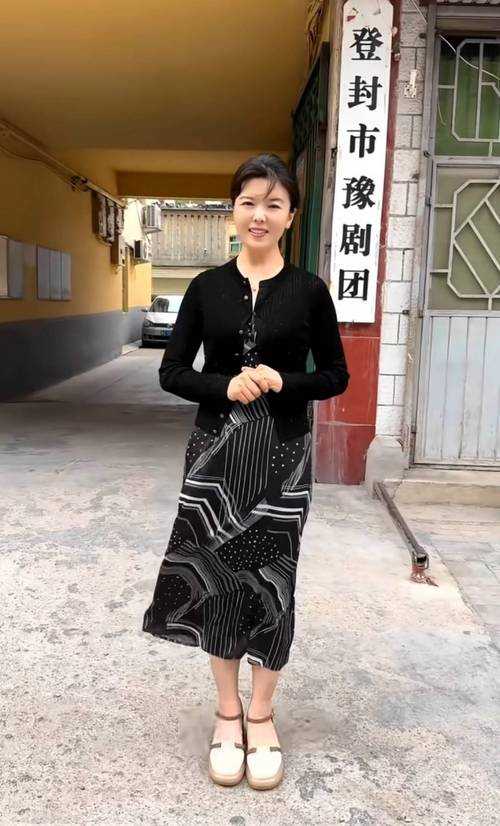 张星彩凯旋星花：绽放胜利之光的璀璨传奇